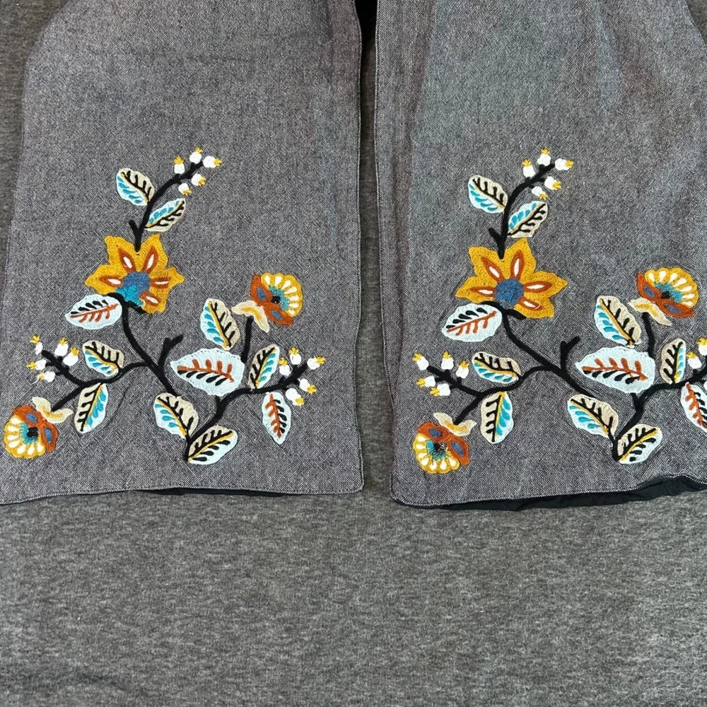 N/A floral embroidered